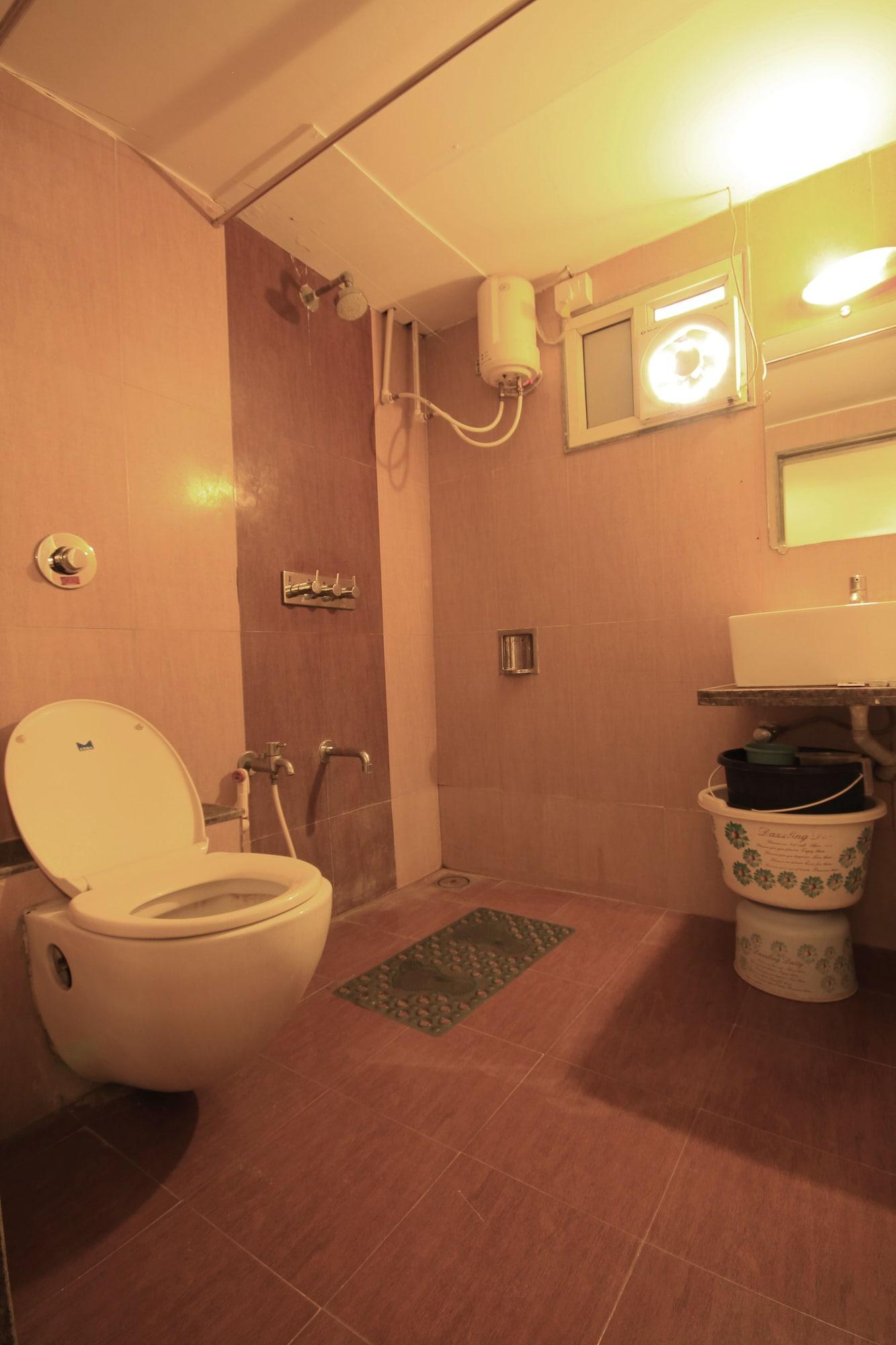 Fabhotel Kadamb Inn Ahmedabad Ngoại thất bức ảnh