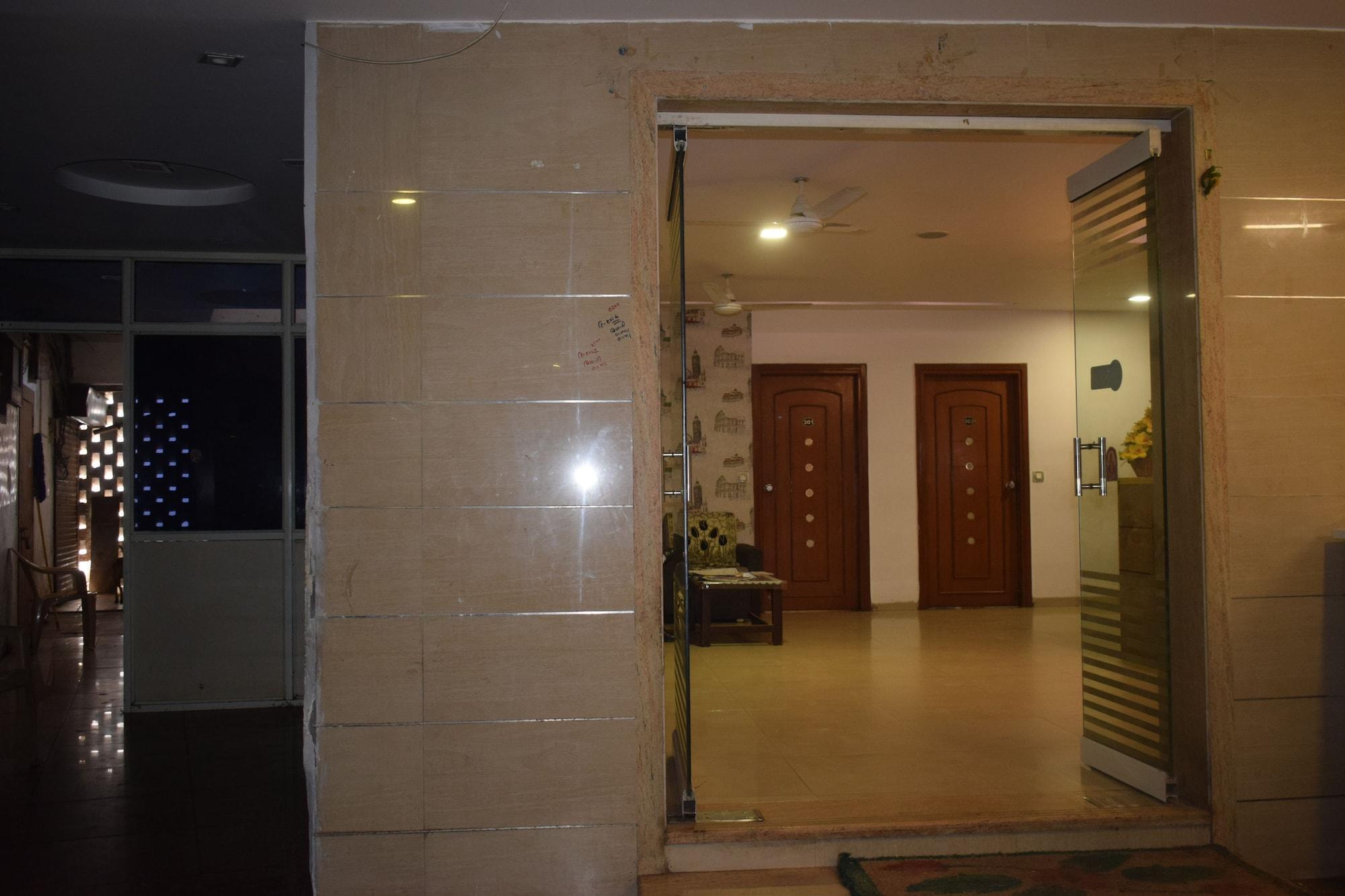 Fabhotel Kadamb Inn Ahmedabad Ngoại thất bức ảnh