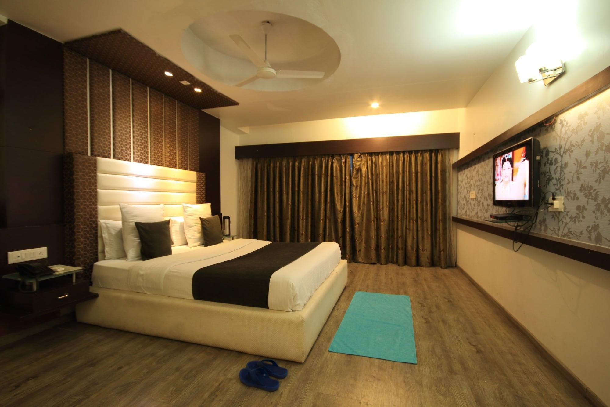 Fabhotel Kadamb Inn Ahmedabad Ngoại thất bức ảnh