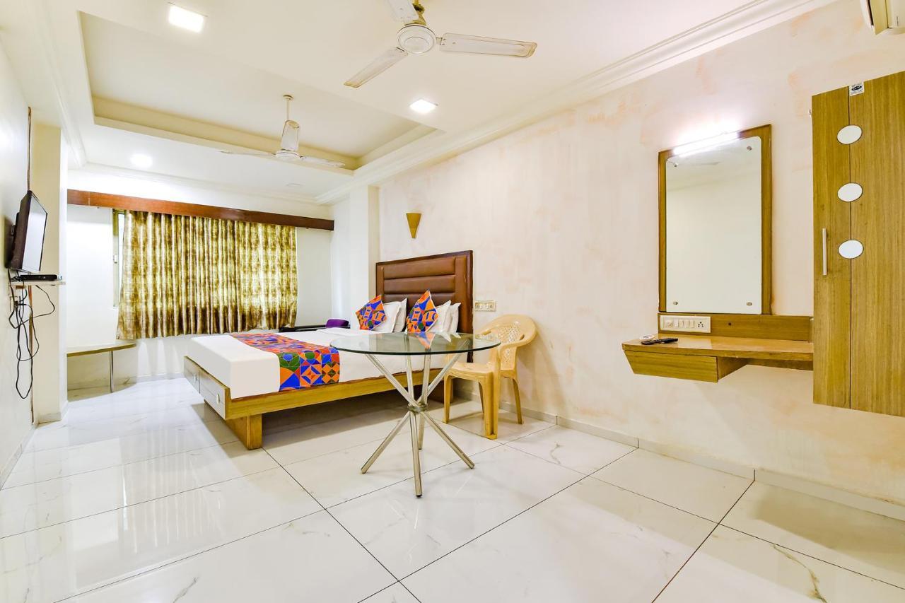 Fabhotel Kadamb Inn Ahmedabad Ngoại thất bức ảnh